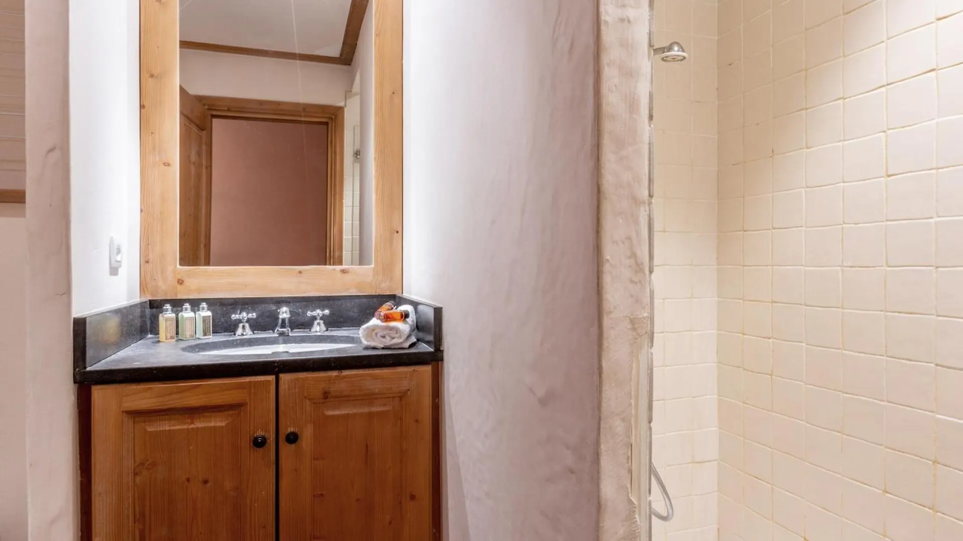 Charmant Appartement 2 Pieces Avec Mezzanine, Balcon Et Wifi A Val-D'Isere - Animaux Acceptes - Fr-1-694-200